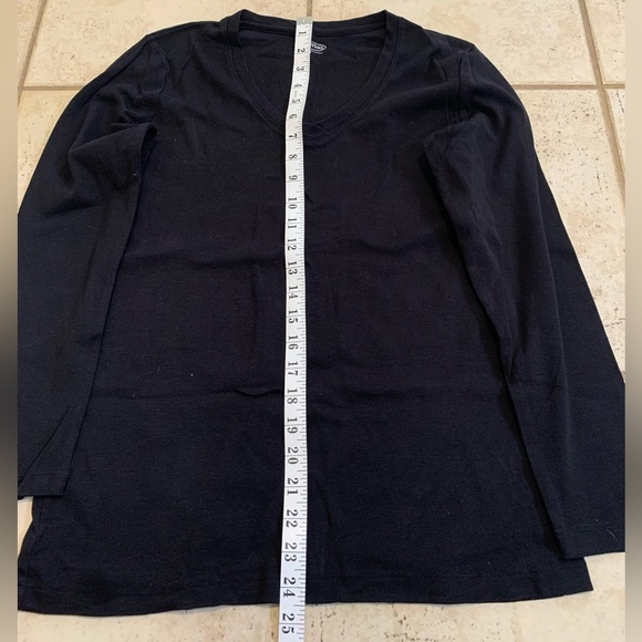 Reflections Black V-Neck Long Sleeve Shirt Size M - Picture 5 of 5